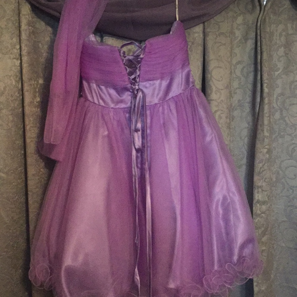 Prom dress - Picture 2 of 4